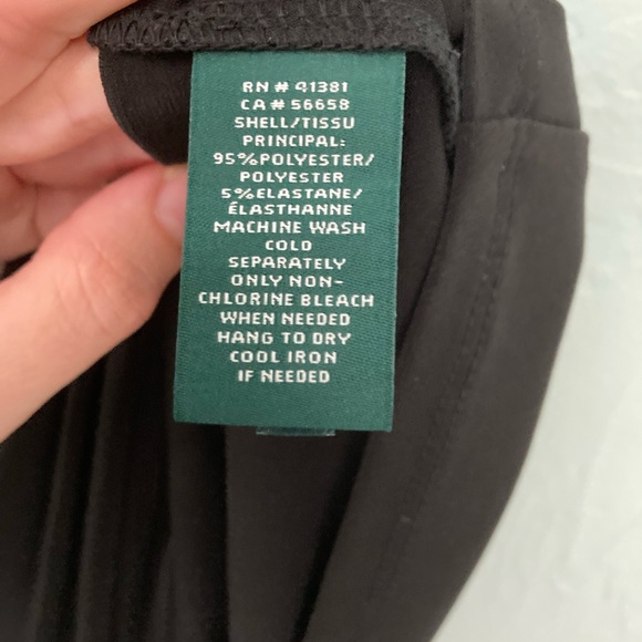 Lauren Ralph Lauren
Size 8 LBD Sleeveless - Picture 4 of 7